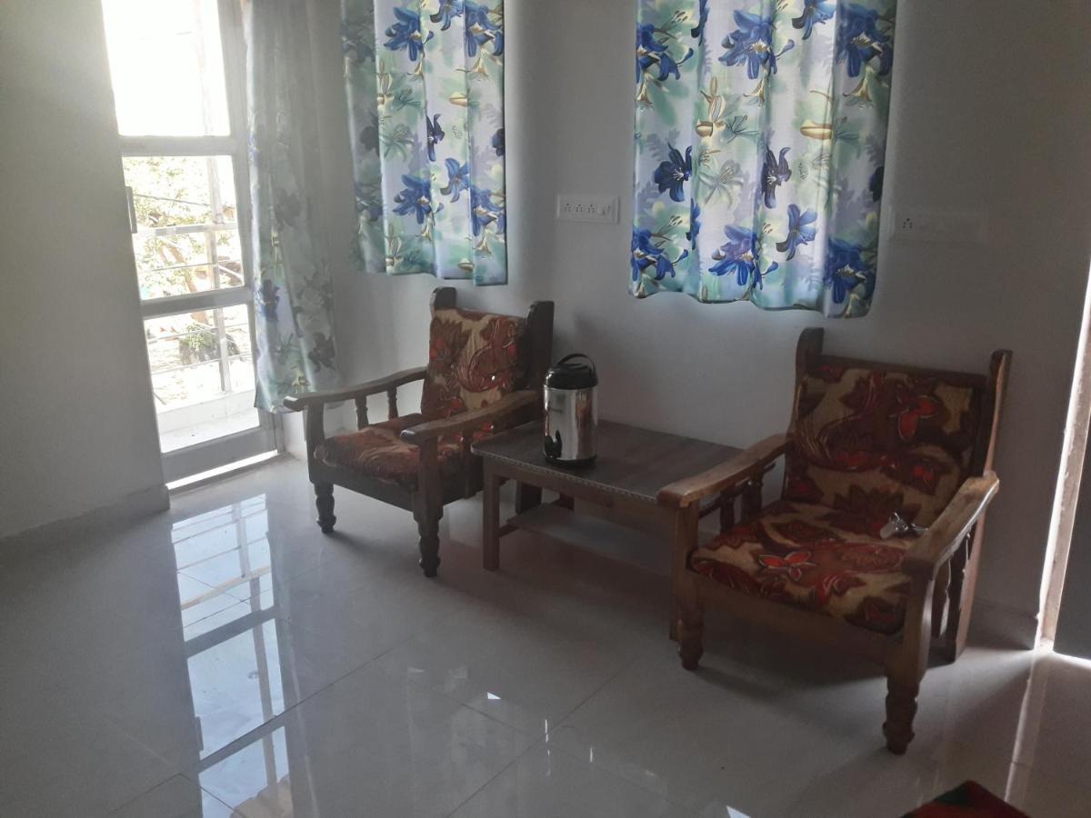 Hotel Rajvihar Pachmarhī Εξωτερικό φωτογραφία