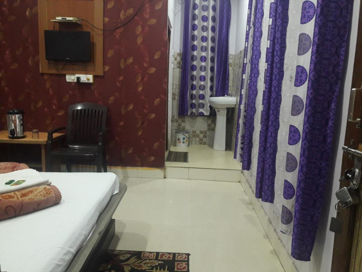 Hotel Rajvihar Pachmarhī Εξωτερικό φωτογραφία