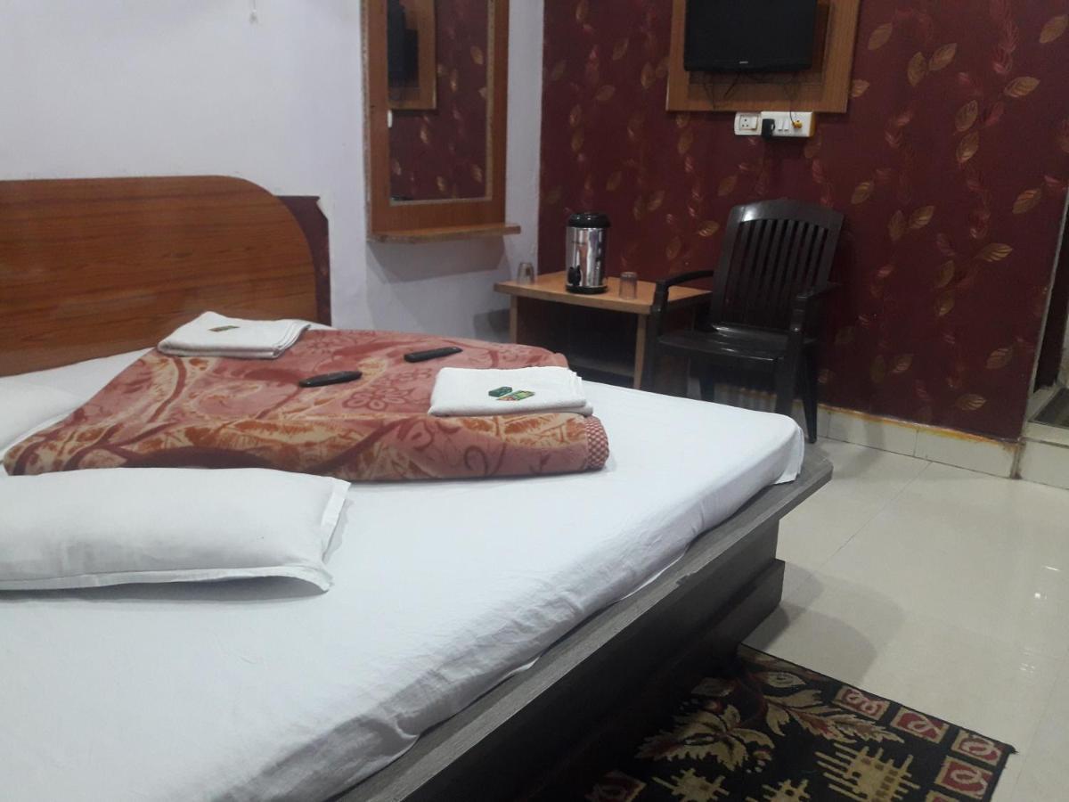 Hotel Rajvihar Pachmarhī Εξωτερικό φωτογραφία