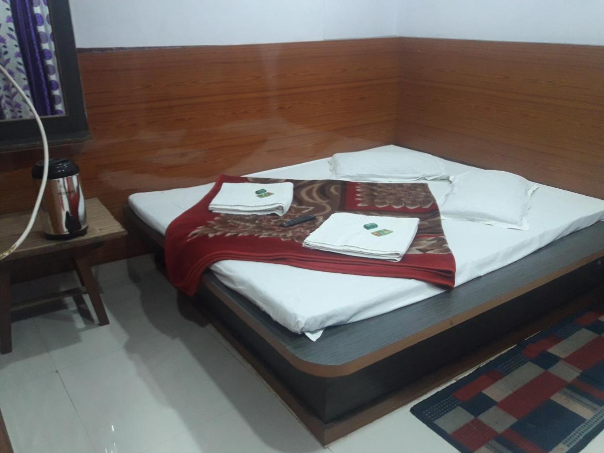 Hotel Rajvihar Pachmarhī Εξωτερικό φωτογραφία