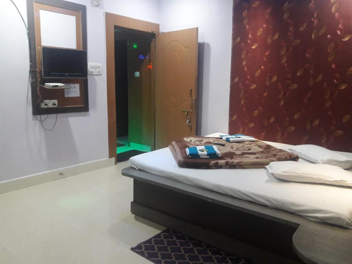 Hotel Rajvihar Pachmarhī Εξωτερικό φωτογραφία