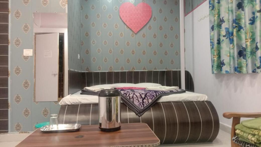 Hotel Rajvihar Pachmarhī Δωμάτιο φωτογραφία