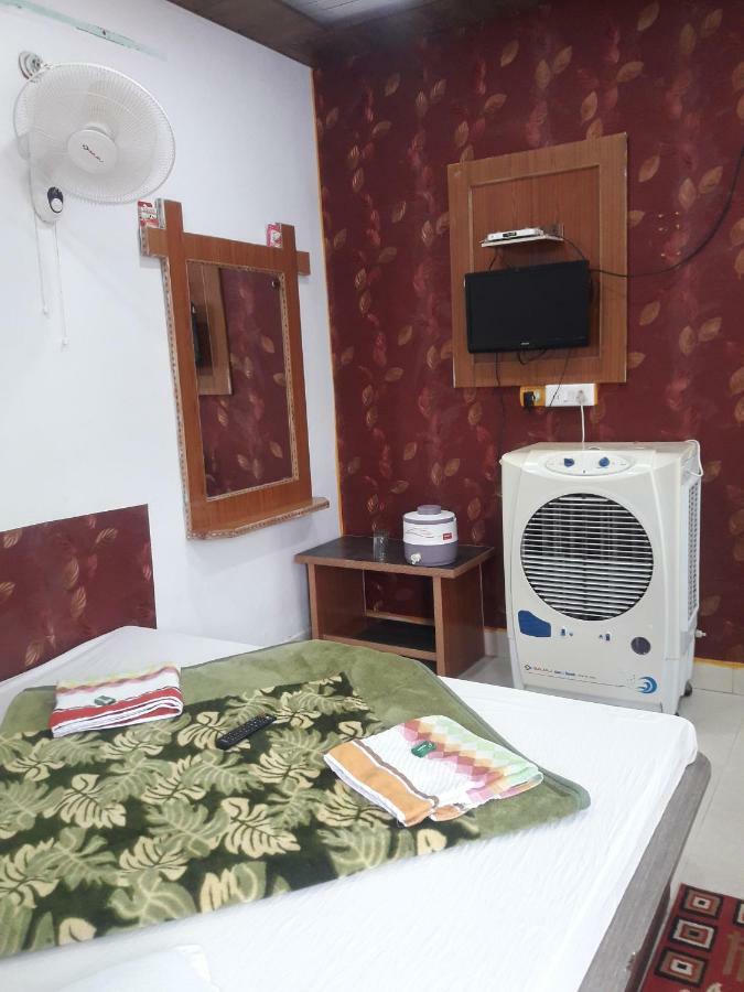 Hotel Rajvihar Pachmarhī Εξωτερικό φωτογραφία