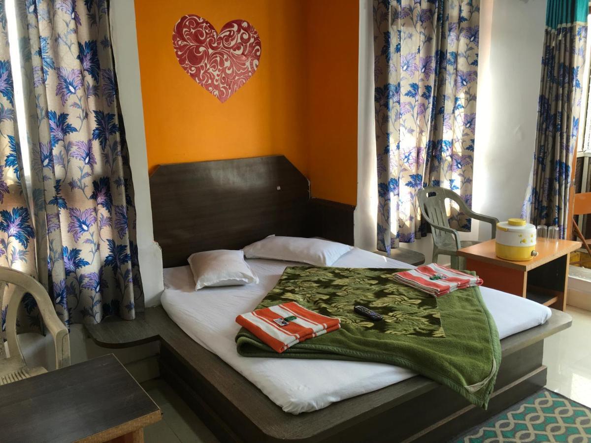 Hotel Rajvihar Pachmarhī Εξωτερικό φωτογραφία